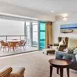 Qv Stunning 2 Bed Condo - 378